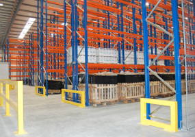 Wide Aisle Pallet Racking
